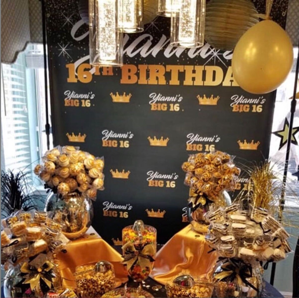 18th Birthday backdrop, King backdrop, Photo backdrop, Photo step and repeat, Birthday photo backdrop, 40th Birthday backdrop, Birthday sign